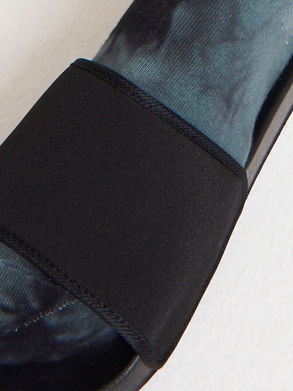 jet black